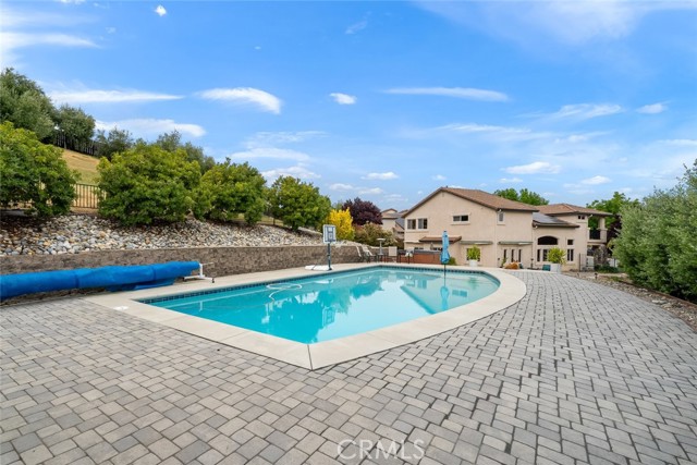 332 Susannah Lane, Paso Robles CA: https://media.crmls.org/medias/724111df-92c3-4d09-addd-5524ad8d53b6.jpg