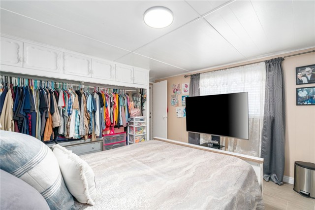 Detail Gallery Image 20 of 30 For 17455 Marygold, Bloomington,  CA 92316 - 1 Beds | 1 Baths