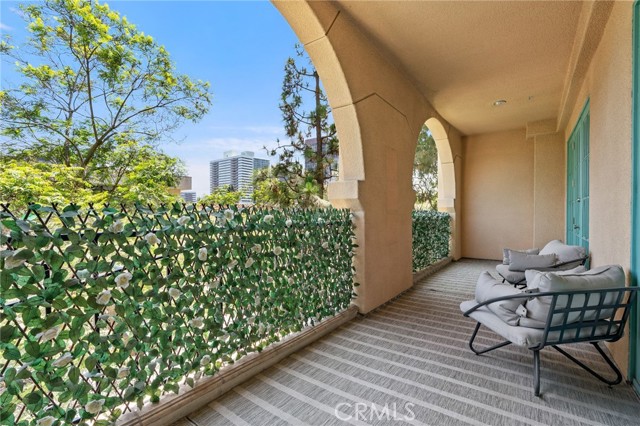 Detail Gallery Image 30 of 38 For 11500 San Vicente Bld #202,  Los Angeles,  CA 90049 - 3 Beds | 3/1 Baths