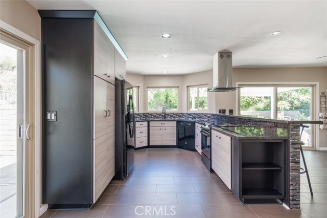 Detail Gallery Image 15 of 56 For 2936 Rollings, Thousand Oaks,  CA 91360 - 5 Beds | 3 Baths