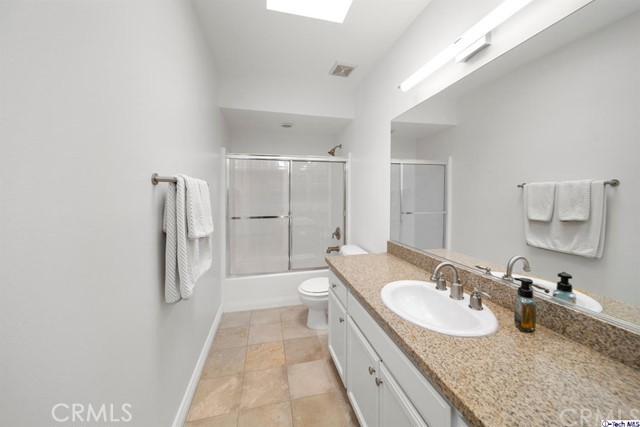2 Bed Home for Sale in Valley Village, California