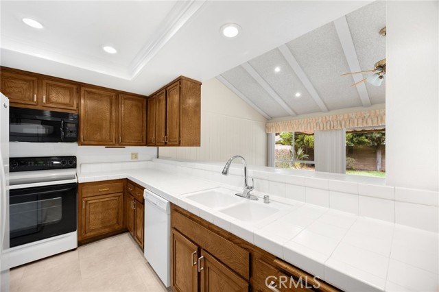 Image 7 of 45 For 12931 Cuesta Lane