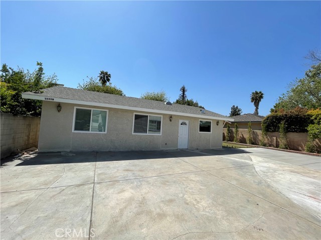5555 Hallowell Avenue B Arcadia, California Attractive single leave home located in desirable Arcadia , Brand New construction with beautiful 3 bedrooms and 2 full bathrooms ,Very wide and quiet street, close to park, Arcadia school . washer and dryer include with rent.
