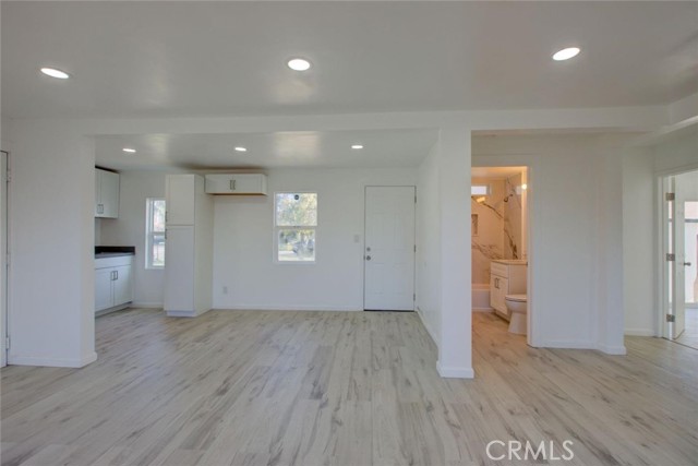 Detail Gallery Image 6 of 24 For 7577 Walnut, Winton,  CA 95388 - 2 Beds | 1 Baths