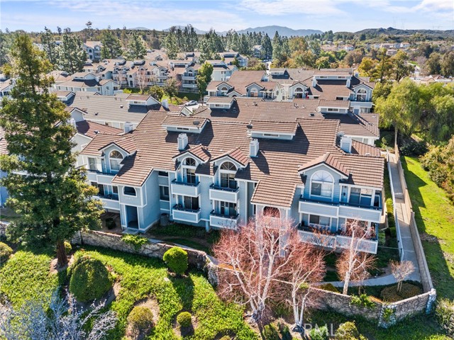 Detail Gallery Image 32 of 36 For 26873 Claudette St #112,  Canyon Country,  CA 91351 - 2 Beds | 2 Baths