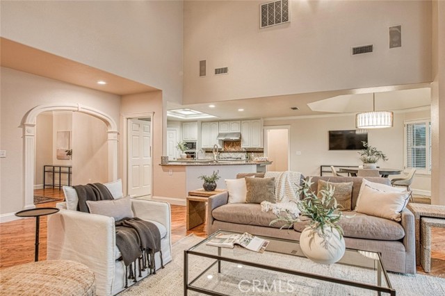 Detail Gallery Image 20 of 50 For 529 E Chesapeake Cir, Fresno,  CA 93730 - 4 Beds | 3/1 Baths