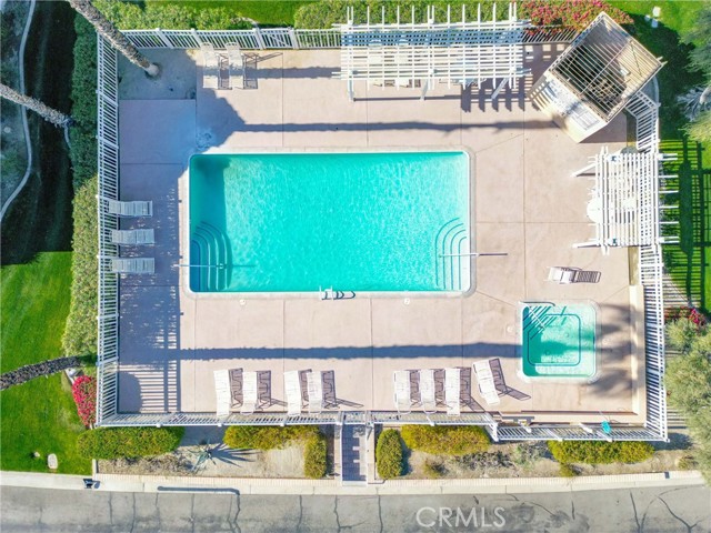 41981 Preston Trail, Palm Desert CA: https://media.crmls.org/medias/7245f6a7-bf24-41af-8e3c-d5452352a3d0.jpg