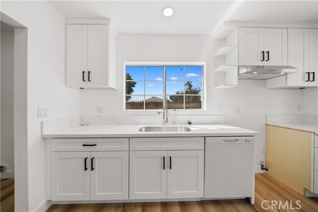 8139 N Maple Avenue, Rialto CA: https://media.crmls.org/medias/72482dae-230f-41ca-b180-ab13912f5081.jpg