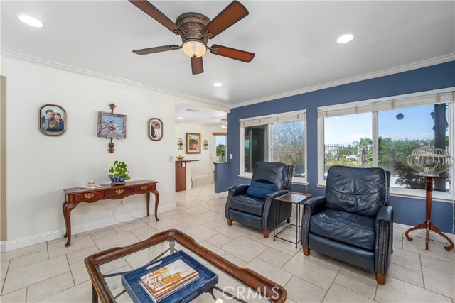 2151 Lyon Avenue, Riverside CA: https://media.crmls.org/medias/7248a39a-8da7-454a-b790-6bd818299cd5.jpg
