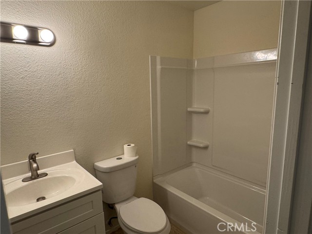 Detail Gallery Image 6 of 19 For 1731 Starboard Way, Perris,  CA 92571 - 3 Beds | 2 Baths