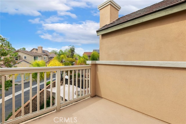 Detail Gallery Image 20 of 38 For 27563 Weeping Willow Dr, Valencia,  CA 91354 - 4 Beds | 2/1 Baths