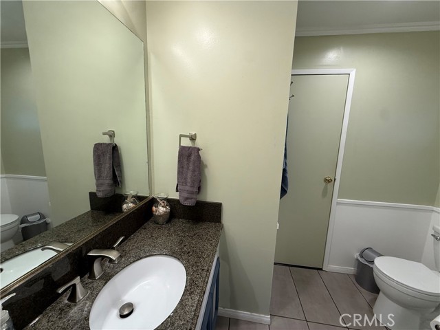Image 17 of 26 For 2601 Victoria Street 373