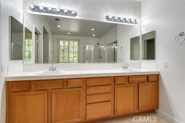 Detail Gallery Image 18 of 24 For 12230 Keenland Dr, Rancho Cucamonga,  CA 91739 - 5 Beds | 3/1 Baths