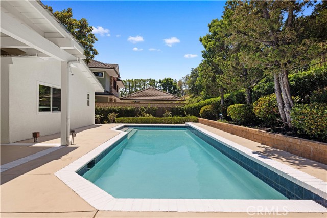 21721 Rushford Drive, Lake Forest CA: https://media.crmls.org/medias/724a8894-4552-41d5-b78c-d1c88d7899ce.jpg
