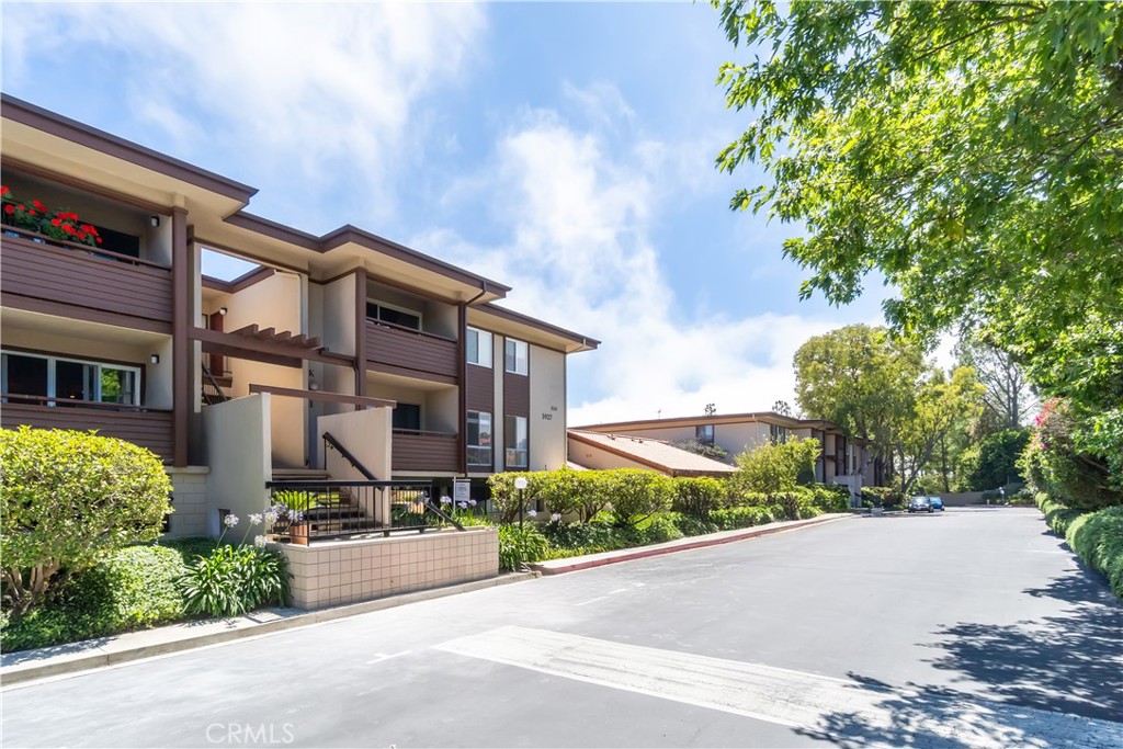 5927 Armaga Spring Road #I