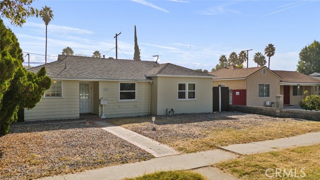 Detail Gallery Image 1 of 26 For 6938 Aura Ave, Reseda,  CA 91335 - 3 Beds | 2 Baths