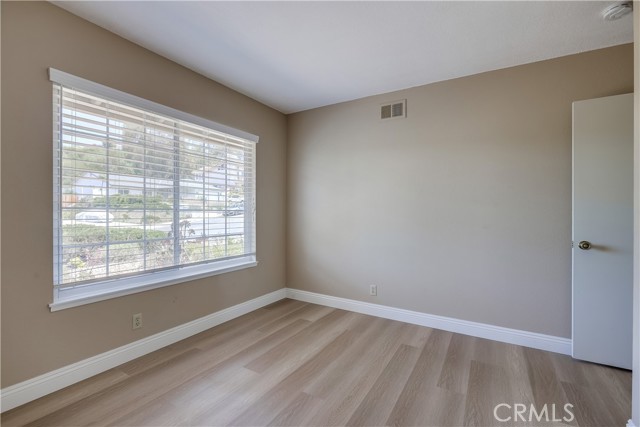 Image 38 of 58 For 24482 Chrisanta Drive