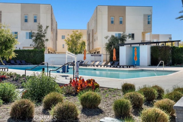 Detail Gallery Image 44 of 56 For 27659 S Rosewood Ln, San Pedro,  CA 90732 - 4 Beds | 3/1 Baths