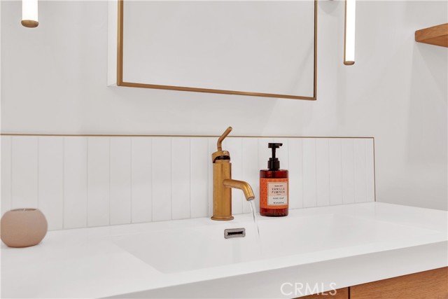 Detail Gallery Image 21 of 42 For 745 Main, El Segundo,  CA 90245 - 2 Beds | 2 Baths