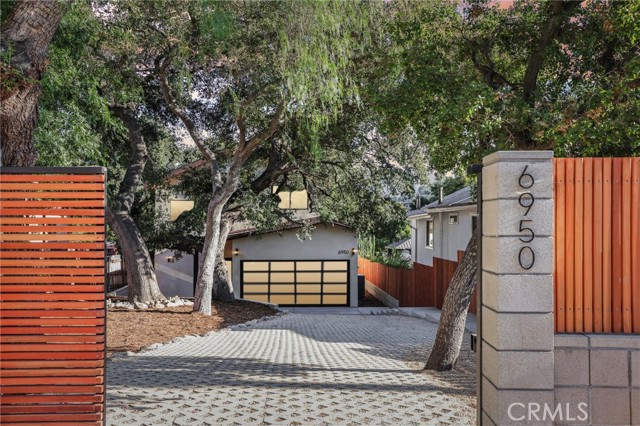 6950 Beckett Street, Tujunga CA: https://media.crmls.org/medias/724f21c4-7ce9-4cac-8ea3-f9f83ecc5812.jpg