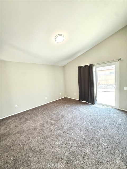 2382 Carlsbad Circle, Hemet CA: https://media.crmls.org/medias/724fe376-a407-42b6-ad7c-b52f46a51be4.jpg
