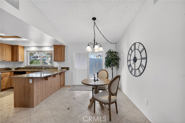 Image 15 of 59 For 13077 Bagatelle