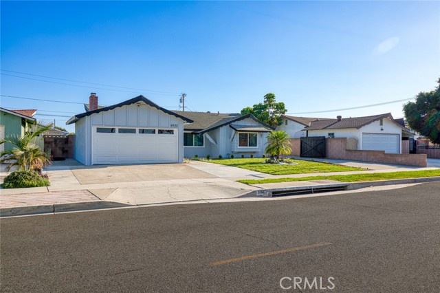 6532 Bestel Avenue, Westminster CA: https://media.crmls.org/medias/7250e808-58c2-4873-a3af-d637d193b5ca.jpg
