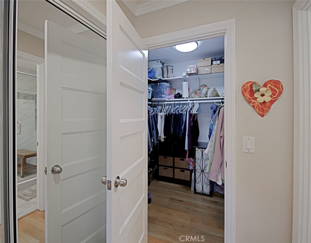 MLS #OC25252443 image #27