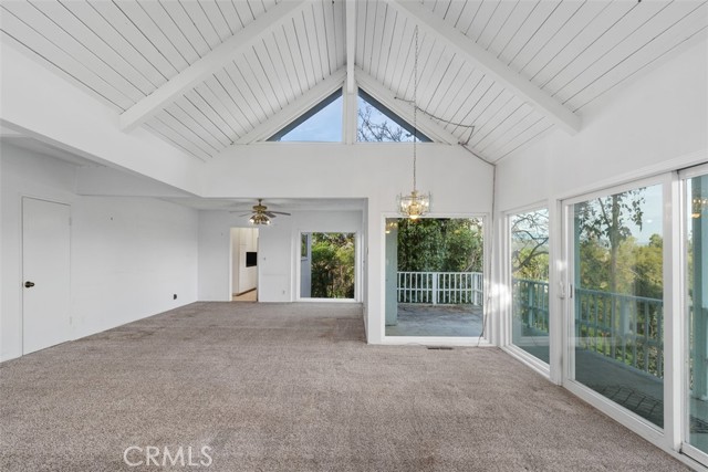 Detail Gallery Image 7 of 41 For 4121 Park View, Riverside,  CA 92501 - 3 Beds | 2/1 Baths