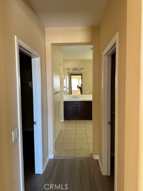Detail Gallery Image 19 of 28 For 13004 Hillhaven Ct, Victorville,  CA 92392 - 5 Beds | 3/1 Baths