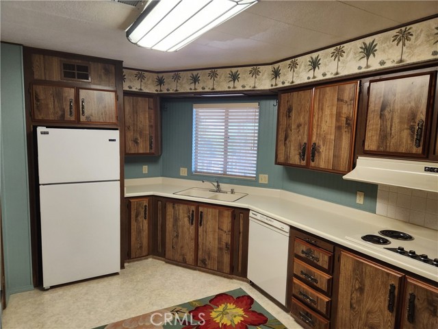 Detail Gallery Image 20 of 33 For 5181 Royal Oaks, Oroville,  CA 95966 - 2 Beds | 2 Baths