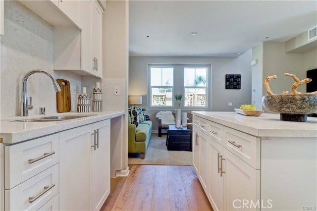 Detail Gallery Image 8 of 29 For 11764 Carriage Ln, Whittier,  CA 90601 - 3 Beds | 3/1 Baths
