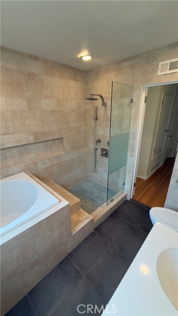 Detail Gallery Image 31 of 47 For 1174 E Ocean Bld #7,  Long Beach,  CA 90802 - 2 Beds | 1 Baths