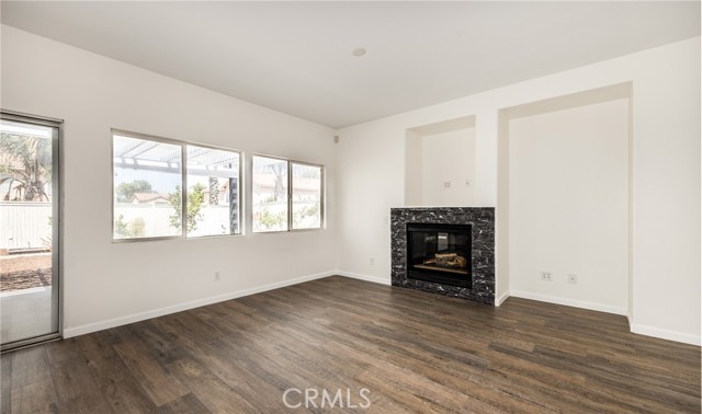 27615 Chatham Lane, Menifee CA: https://media.crmls.org/medias/7253ee9e-114a-4570-a313-edfd83e02fb8.jpg