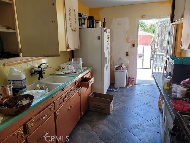1812 Shirlee Court, Bakersfield, CA, 93306 1812 Shirlee Court, Bakersfield, CA, 93306