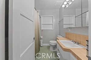 https://media.crmls.org/medias/7255030a-df30-4dc6-8f81-8781b70c7dee.jpg?preset=X-Large
