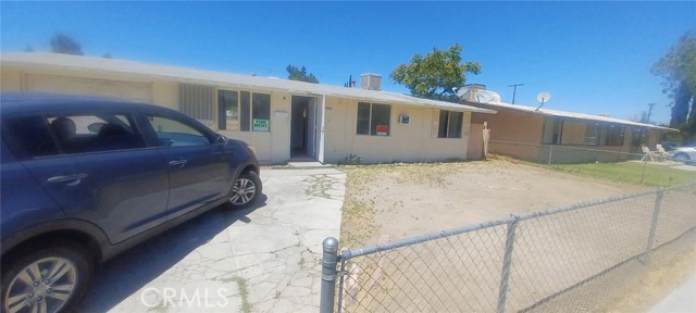 45541 Gadsden Avenue, Lancaster CA: https://media.crmls.org/medias/72555f29-00c7-49b8-b10f-91308e29e477.jpg