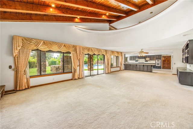 668 E Sunset N Drive, Redlands CA: https://media.crmls.org/medias/72567c60-1204-4852-84a0-8cf351be8b85.jpg