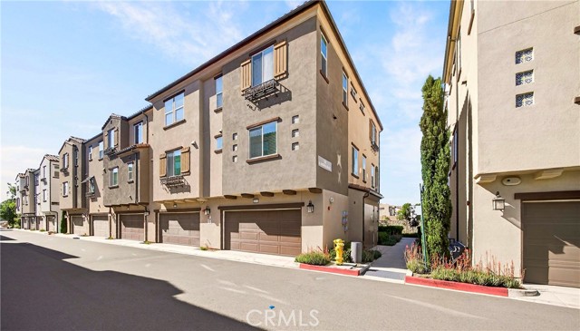 Front Image Thumbnail for CRPW26078223