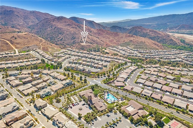 11085 Canyon Circle, Corona CA: https://media.crmls.org/medias/725841f4-0328-4140-89c2-dc062b9b1609.jpg
