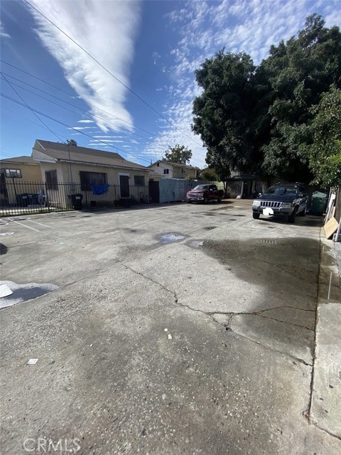 72589785 257D 40Bf 837E Beddd69876F8 7533 Maie Avenue, Los Angeles, Ca 90001 &Lt;Span Style='Backgroundcolor:transparent;Padding:0Px;'&Gt; &Lt;Small&Gt; &Lt;I&Gt; &Lt;/I&Gt; &Lt;/Small&Gt;&Lt;/Span&Gt;