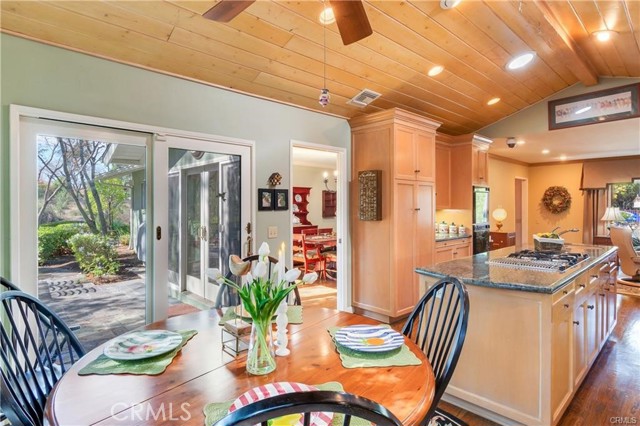 Detail Gallery Image 7 of 36 For 1670 Marion Rd, Redlands,  CA 92374 - 4 Beds | 3 Baths