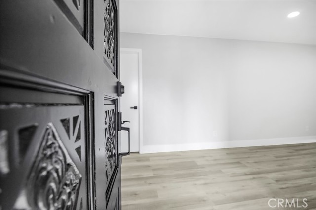 Image 2 of 22 For 1828 Hillcrest