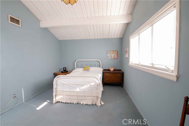 22654 Dolorosa Street, Woodland Hills CA: https://media.crmls.org/medias/725c5915-7550-4d93-bf06-7bd3f1ee4e38.jpg