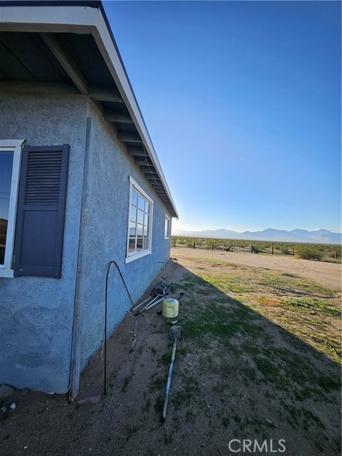 2352 S Jacks Ranch Drive, Ridgecrest CA: https://media.crmls.org/medias/725ca169-b6bd-4c61-97be-e30b669506a0.jpg