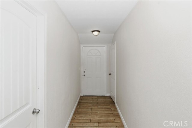 Detail Gallery Image 13 of 30 For 245 Commercial Ave, Riverside,  CA 92507 - 3 Beds | 1 Baths