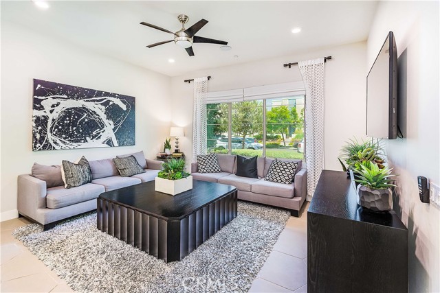 Detail Gallery Image 1 of 1 For 173 Terrapin, Irvine,  CA 92618 - 3 Beds | 2/1 Baths