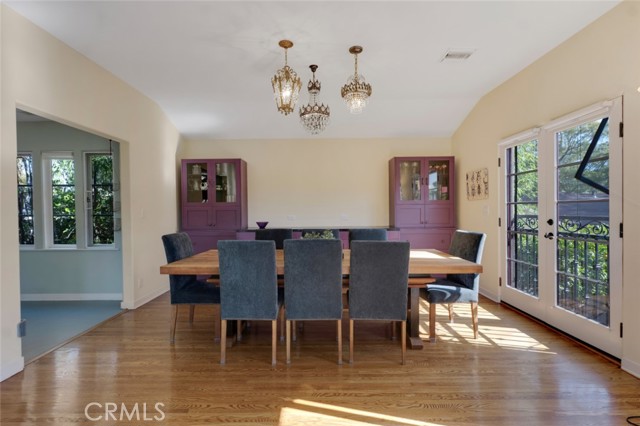 Image 9 of 57 For 3760 Dover Street