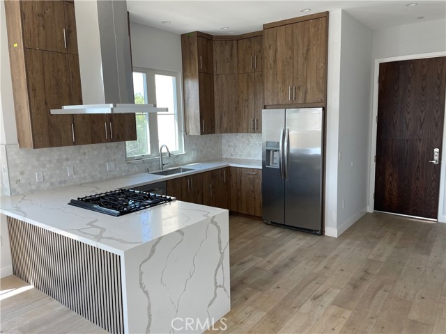 361 Myrtle Street, 204 photo 7