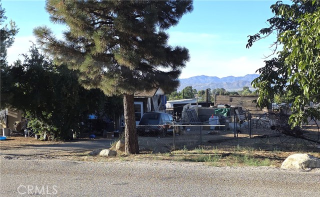 Detail Gallery Image 2 of 3 For 40587 Dutton St, Cherry Valley,  CA 92223 - 2 Beds | 1 Baths